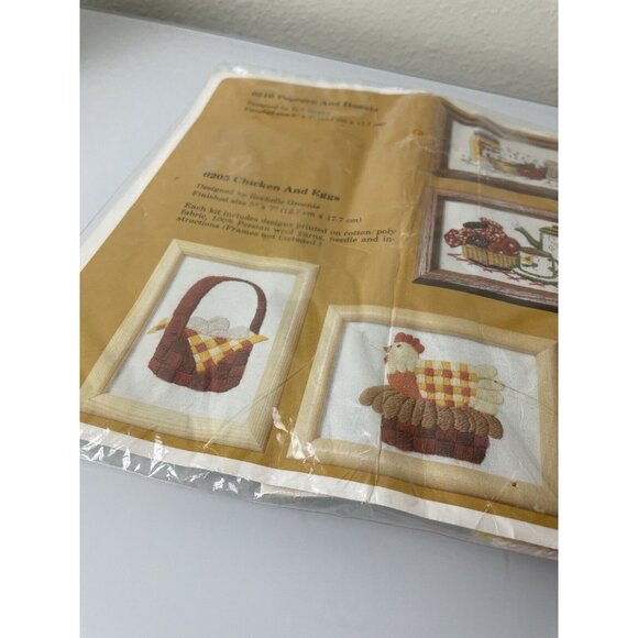 Vintage 1982 The Creative Circle Crewel Kit #205 Chicken & Eggs Pure Wool 5x7 - Picture 7 of 9
